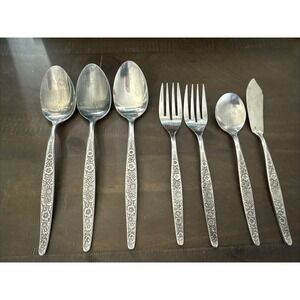 Interpur INR 22 Floral Textured Flatware Stainless Steel Flatware 7 Pcs Flowers